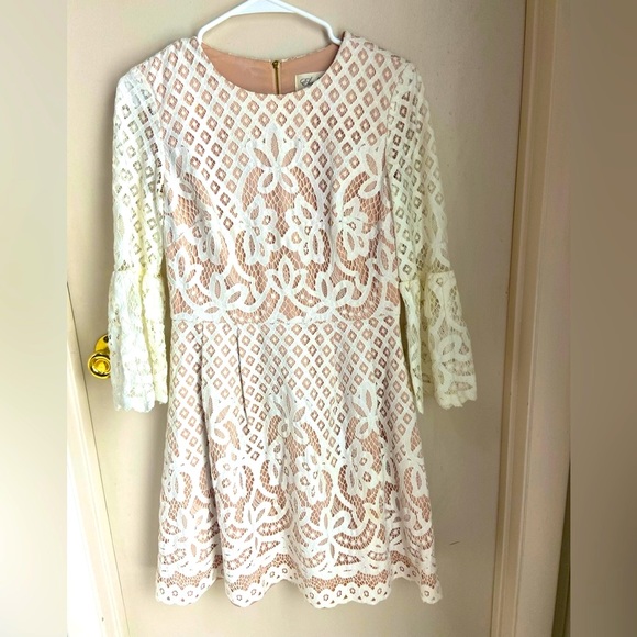 Eliza J. Cream dress - Picture 2 of 8